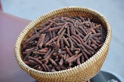 TIÊU LỐT GIA VỊ THẢO DƯỢC TỐT CHO PHỤ NỮ SAU SINH